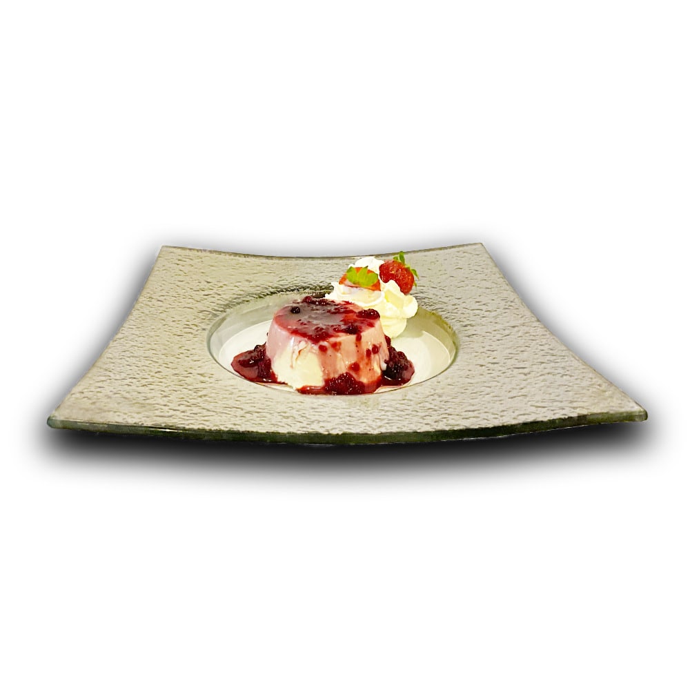 Panna Cotta mit Waldbeeren